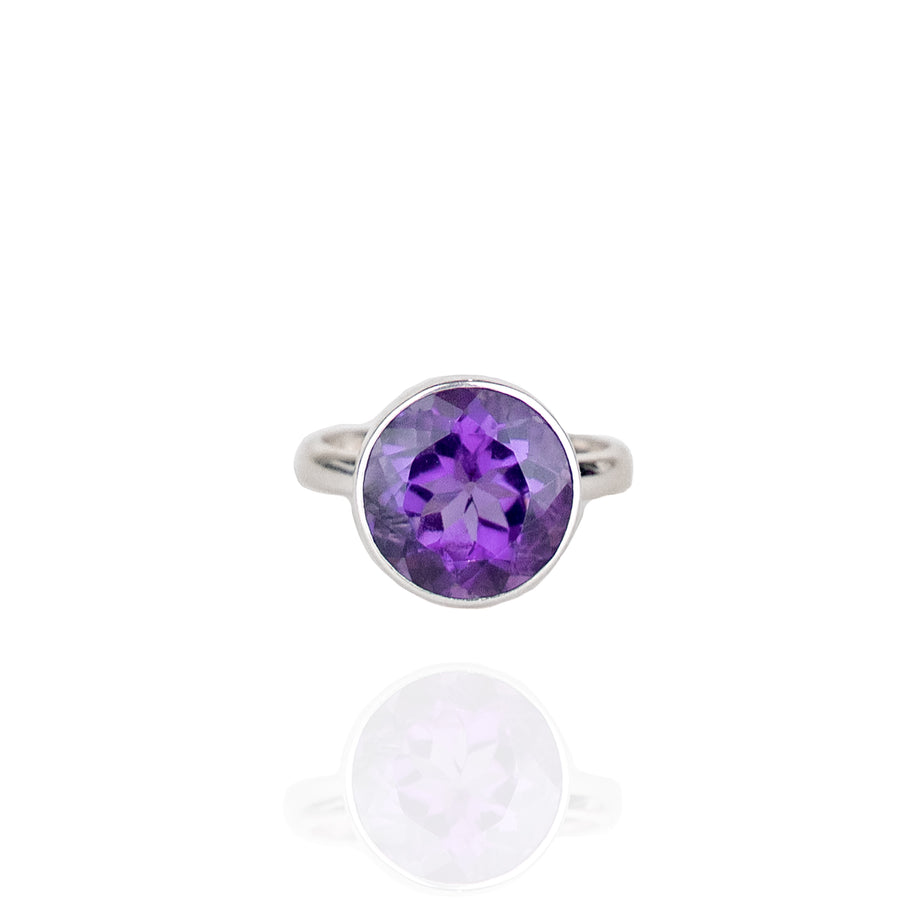 LUXE ROUND AMETHYST RING