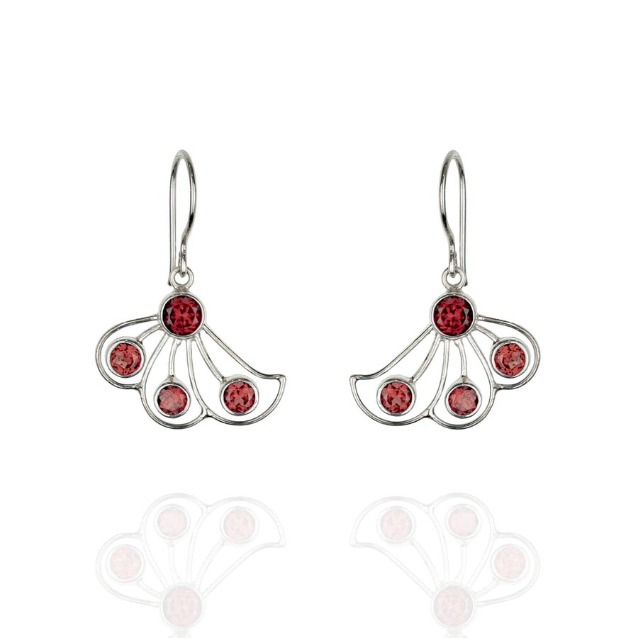 Flower petal silver earrings with garnet stones