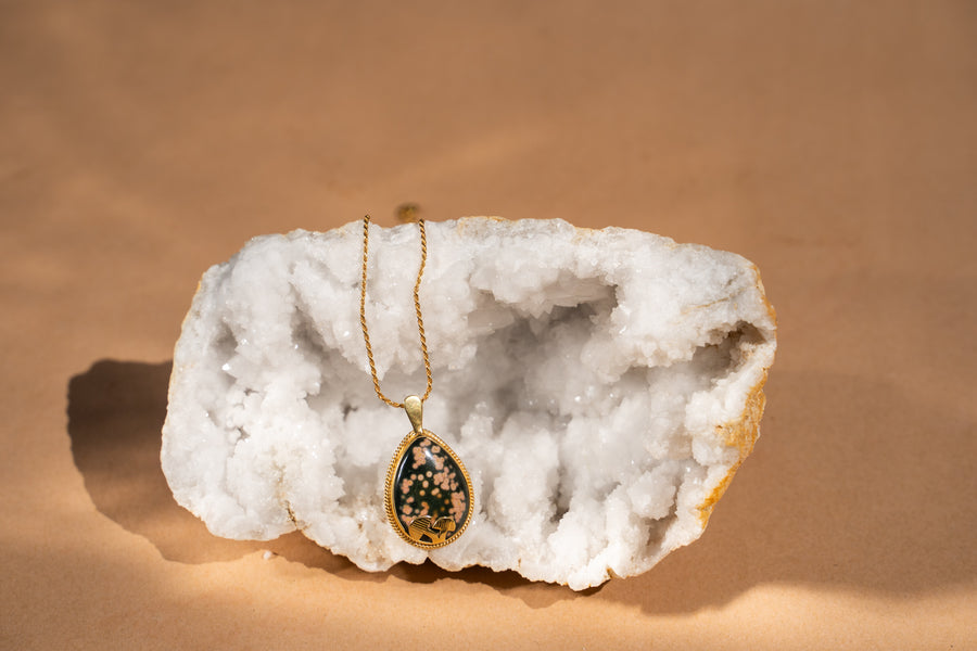 NIGHTSHADE MUSHROOM NECKLACE
