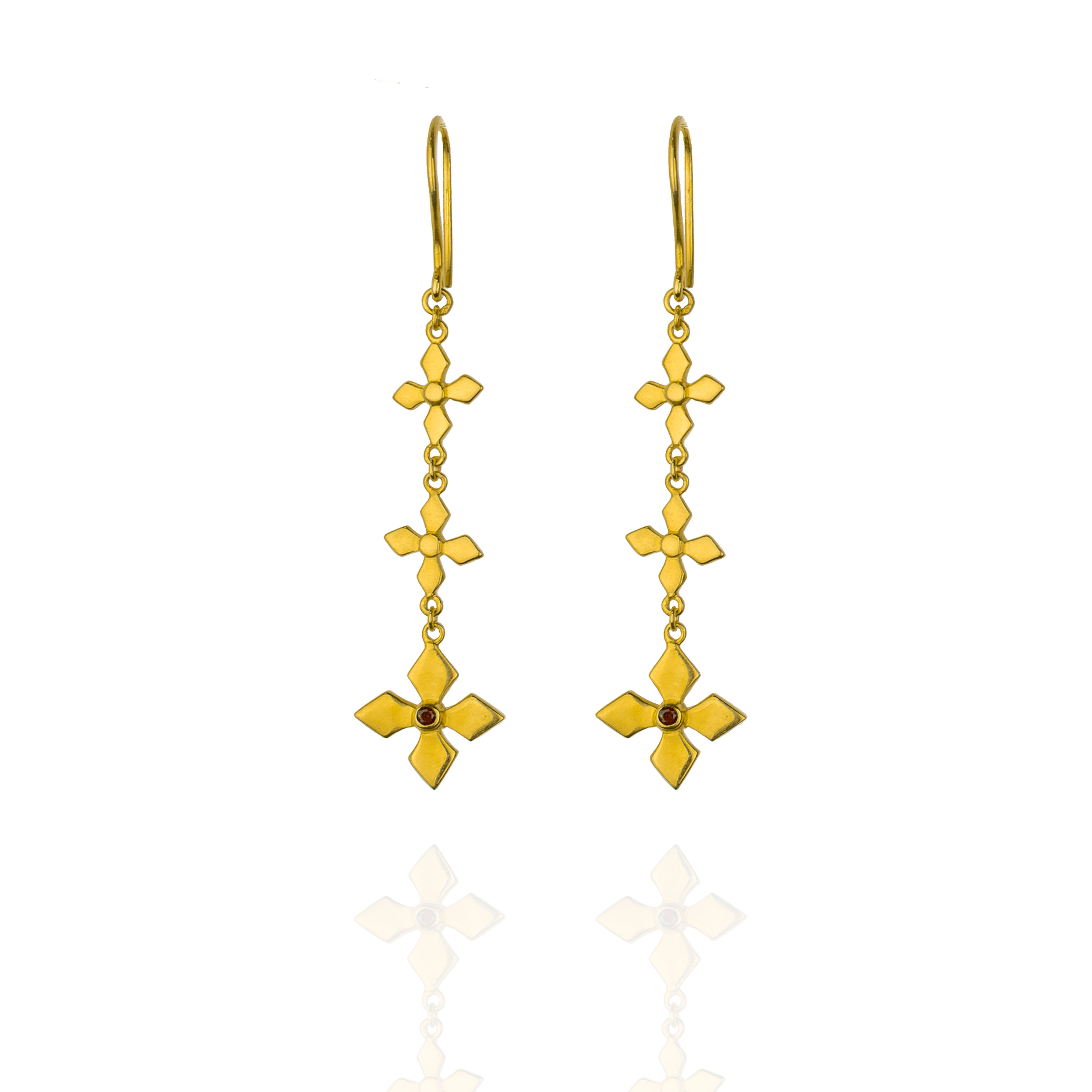 Gold triple blossom earrings with garnet