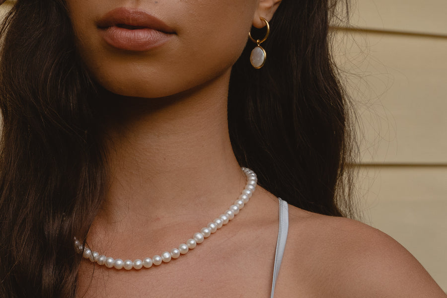 BELLA LUNA PEARL NECKLACE