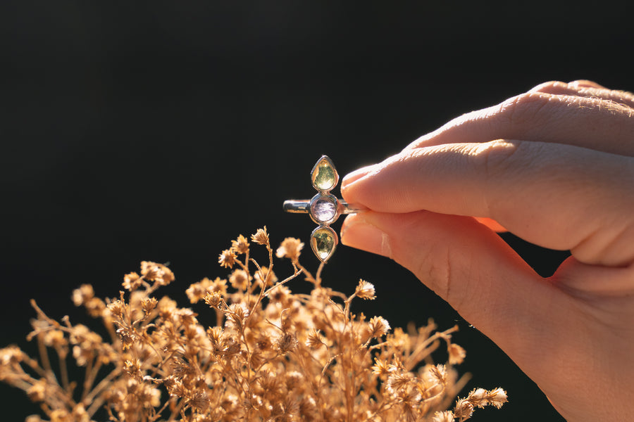 PERIDOT AND IOLITE TRILOGY RING